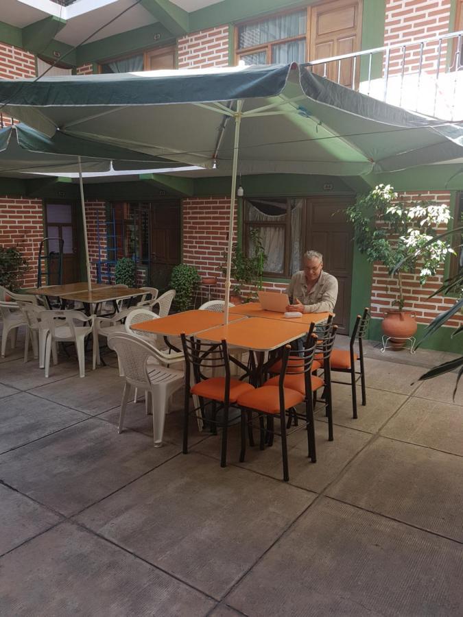 Hostel Buen Descanso ซูเกร ภายนอก รูปภาพ